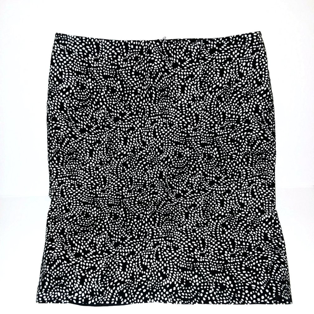 Liz Claiborne Skirt Black & White Print Sz 12